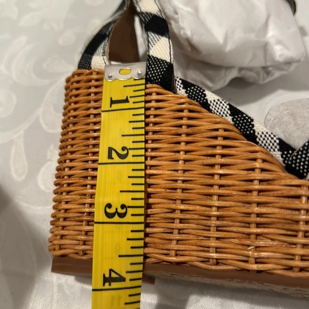 🎉HP🎉 ♠️Kate spade “Tianna” Wicker Sandal. Ladies 8.5 - Picture 13 of 15